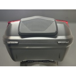 Top-case Peugeot Blade 47litres avec dosseret passager