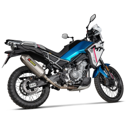 450MT bleu avec Akrapovic échappement